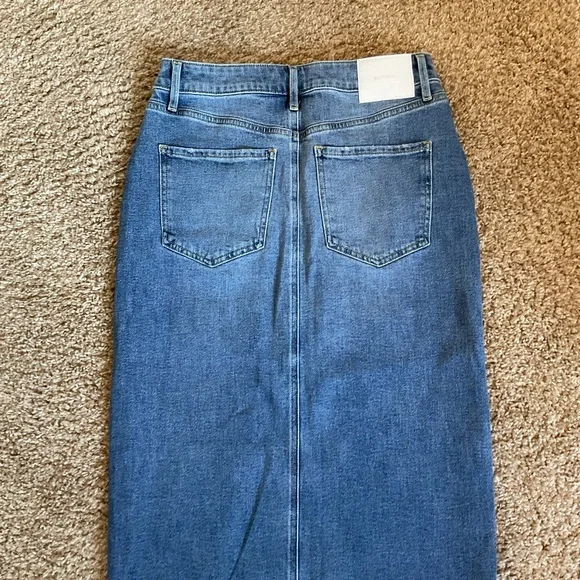 Express Denim Maxi Skirt Front Slit Jean Long Skirt High Waisted Blue Size 4 - Picture 8 of 8